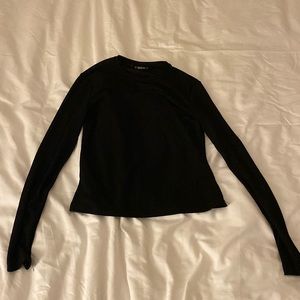 plain long sleeve black top